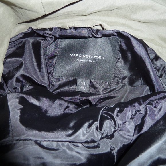 Rare Marc New York Vest with removable Faux Fur Liner Hooded Size XS Designer - Picture 6 of 7